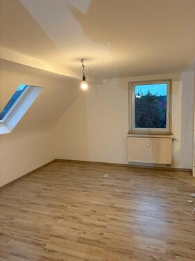 Foto - 3 Zimmer Dachgeschosswohnung in Reutlingen-Betzingen