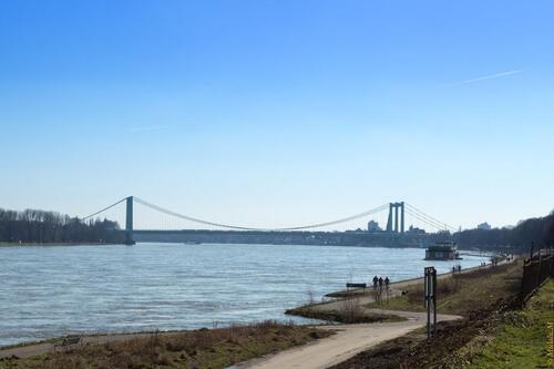 Foto - 4 Zimmer Einfamilienhaus zur Miete in Köln