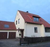 *Langenhagen-Krähenwinkel* 5-Zi.-EG-Whg. mit Terrasse u. Garten.