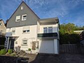 Foto - Wohnhaus 120qm, Garage, Garten und Stellplatz