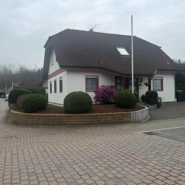Foto - Gepflegtes Einfamilienhaus in Balve-Süd Eigentumsgrundstück