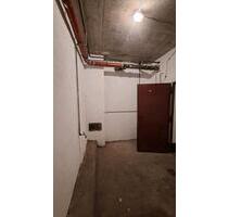 Kellerraum Hobbyraum Lagerraum Hobbywerkstatt Atelier am RHEIN! - Köln Mülheim