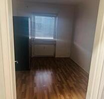 Ich miete ein Einzelzimmer. - 530,00&nbsp;EUR Kaltmiete, ca.&nbsp; 25,00&nbsp;m&sup2; in Mannheim (PLZ: 68169) Herzogenried