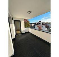 Neuwertige 3-Zimmer-Wohnung mit großem Balkon und hochw. EBK - Osnabrück Eversburg