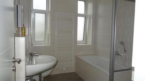 Foto - Vier Räume zentral gelegen in Crimmitschau !