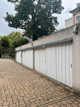 Foto - Garage in ruhiger Lage zu vermieten