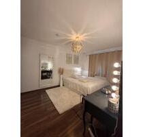 Möblierte 2-Zimmer-Wohnung (65 qm) in Köln-Marsdorf