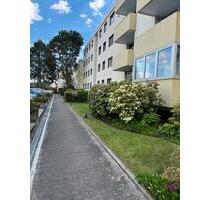 2-Zimmer Wohnung 77 m' EBK & Stellplatz in Rödermark-Urberach!