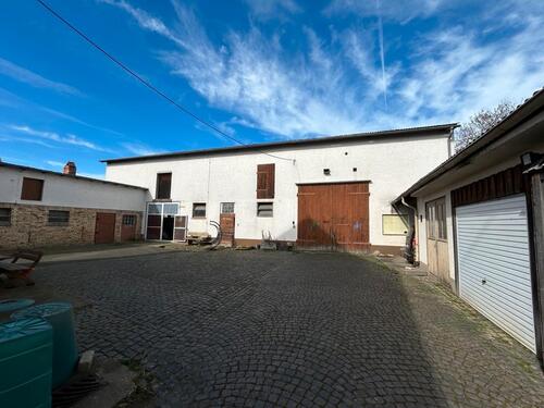 Foto - 8 Zimmer Bauernhaus, Landhaus zum Kaufen in Schwalmtal