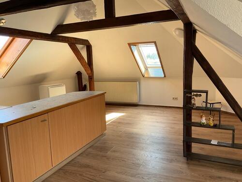 Foto - Dachwohnung mit Gastherme - 400,00&nbsp;EUR Kaltmiete, ca.&nbsp; 45,00&nbsp;m&sup2;