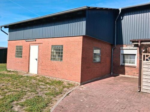 Foto - 7 Zimmer Einfamilienhaus zum Kaufen in Süderhastedt
