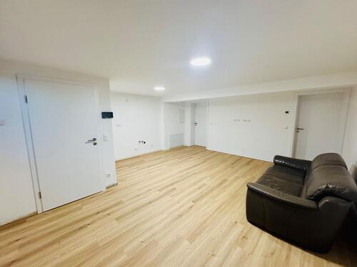 Foto - Modernisierte 2-Zimmer-Wohnung in Rüsselsheim am Main