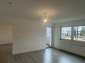 Foto - !!Schnell sein!! *Frisch renoviert* Helle 2-Zimmerwohnung mit BALKON**im ERDGESCHOSS