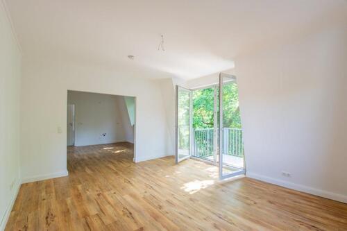 Foto - 5 Raum-Dachgeschosswohnung in zentraler Lage am Park