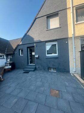 Foto - Haus Vermietung in Bottrop - 1.500,00&nbsp;EUR Kaltmiete, ca.&nbsp; 80,00&nbsp;m&sup2;