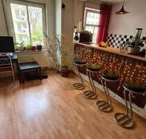 Helle 2-Zimmer-Wohnung mit 2 Balkonen in Striesen - Dresden Blasewitz