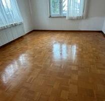 Wohnung zu vermieten - 1.200,00&nbsp;EUR Kaltmiete, ca.&nbsp; 130,00&nbsp;m&sup2; in Böhmenkirch (PLZ: 89558)