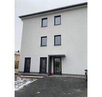 4 Raum Wohnung Lindenberg Süd - 1.334,00&nbsp;EUR Kaltmiete, ca.&nbsp; 116,00&nbsp;m&sup2; in Neubrandenburg (PLZ: 17033)