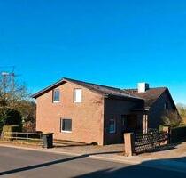 Einfamilienhaus mit Anbau - 415.000,00 EUR Kaufpreis, ca. 170,00 m² in Müssen (PLZ: 21516) Einfamilienhaus mit Anbau - 415.000,00 EUR Kaufpreis, ca. 170,00 m² in Müssen (PLZ: 21516)