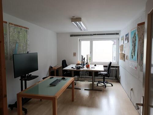 Foto - Büroraum in kleinem Planungsbüro