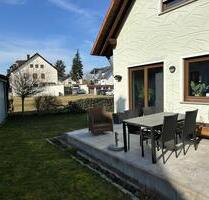 Helle 3-Zimmer-EG-wohnung mit Terrasse und Garten in Dechsendorf - Erlangen Alterlangen