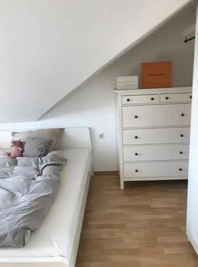 Foto - Dachgeschoßwohnung in Ellhofen zur Miete