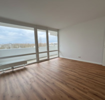 Moderne 3,5-Zimmer Wohnung mit Balkon in Offenbach Stadt - Offenbach am Main Hafen