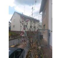 Doppelhaushälfte zum Verkauf - 250.000,00&nbsp;EUR Kaufpreis, ca.&nbsp; 160,00&nbsp;m&sup2; in Auerbach in der Oberpfalz (PLZ: 91275)