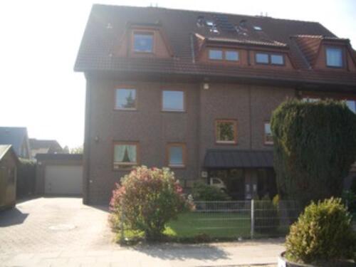 Foto - exclusive 5-Zimmer-Wohnung zuzügl Souterrain in Bestlage HH-Sasel