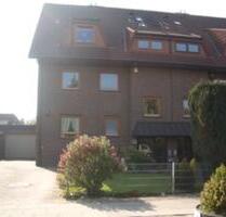 exclusive 5-Zimmer-Wohnung zuzügl Souterrain in Bestlage HH-Sasel - Hamburg Wandsbek