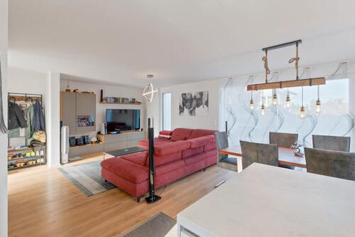 Foto - 6 Zimmer Doppelhaushälfte in Hattenhofen