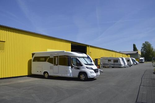 Foto - 030 Wohnmobilstellplätze innen 247 an 365 TagenJahr zugänglich Wilhelmshaven