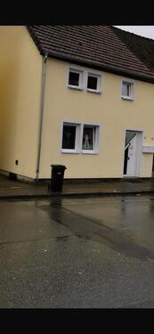 Foto - Doppelhaushälfte zu Vermieten - 1.050,00 EUR Kaltmiete,