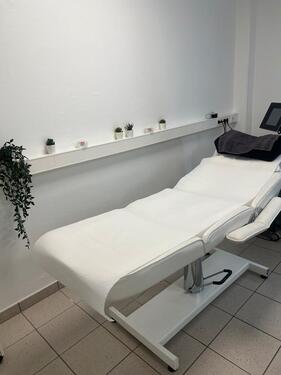 Foto - Kosmetik Raum zur vermieten - 500,00&nbsp;EUR Kaltmiete, ca.&nbsp; 30,00&nbsp;m&sup2;