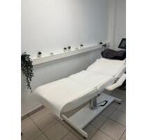 Kosmetik Raum zur vermieten - 500,00&nbsp;EUR Kaltmiete, ca.&nbsp; 30,00&nbsp;m&sup2; in Dortmund (PLZ: 44135)