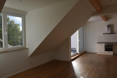Foto - Traumhafte 3,5 Zimmer-Dachgeschoss-Wohnung mit Südbalkon und EBK in neu gebauter Wohnanlage