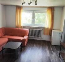 42+ qm 2 Zimmer+2 Nebenraum+Bad möblierte WG im Dachgeschoss - Rehau