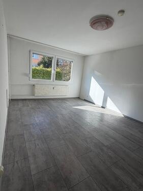 Foto - Sonnige 3-Zimmer-EG-Whg. mit EBK und Terrasse in GP-Ursenwang