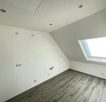 Renovierte moderne 2 Zimmer Wohnung - Hückelhoven