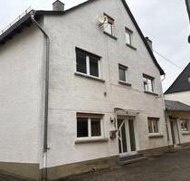 Kleines gemütliches Haus zu vermieten - Bundenbach