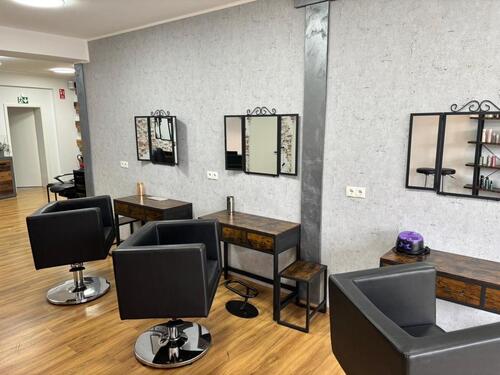Foto - Attraktive Gewerbefläche (ca. 95 m²) ideal für Friseur oder Büro