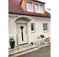 Doppelhaushälfte mit großem Garten in Bielefeld-Brackwede