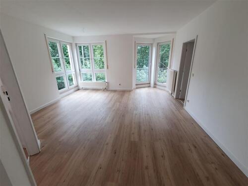 Foto - +++ Hübsche 2-Zimmerwohnung mit Balkon ins Grüne +++