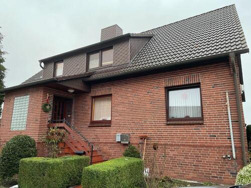 Foto - Frisch renovierte 5 Zimmer Dachgeschosswohnung