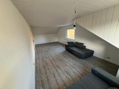 Foto - 1 Zimmer Dachgeschoßwohnung zur Miete in Köln