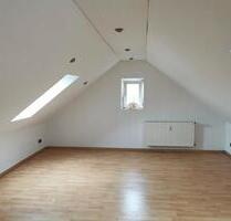 4 – 5 Zimmer Wohnung über zwei Etagen - Bielefeld Heepen