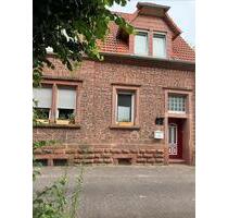 Einfamilienhaus zu verkaufen - 239.000,00&nbsp;EUR Kaufpreis, ca.&nbsp; 200,00&nbsp;m&sup2; in Waldfischbach-Burgalben (PLZ: 67714)