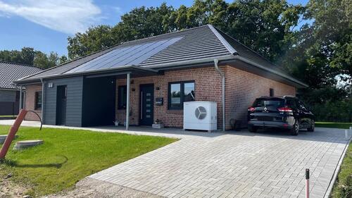 Foto - Moderne Doppelhaushälfte - 1.300,00 EUR Kaltmiete,