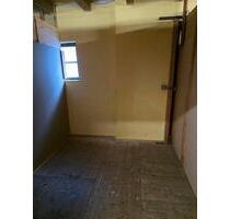 Lagerraum Nähe Wolnzach - 120,00&nbsp;EUR Kaltmiete, in Freising (PLZ: 85356) Ast