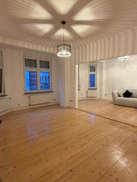 Foto - Charmante 3,5-Zimmer-Altbauwohnung mit Balkon in Top-Lage Berger